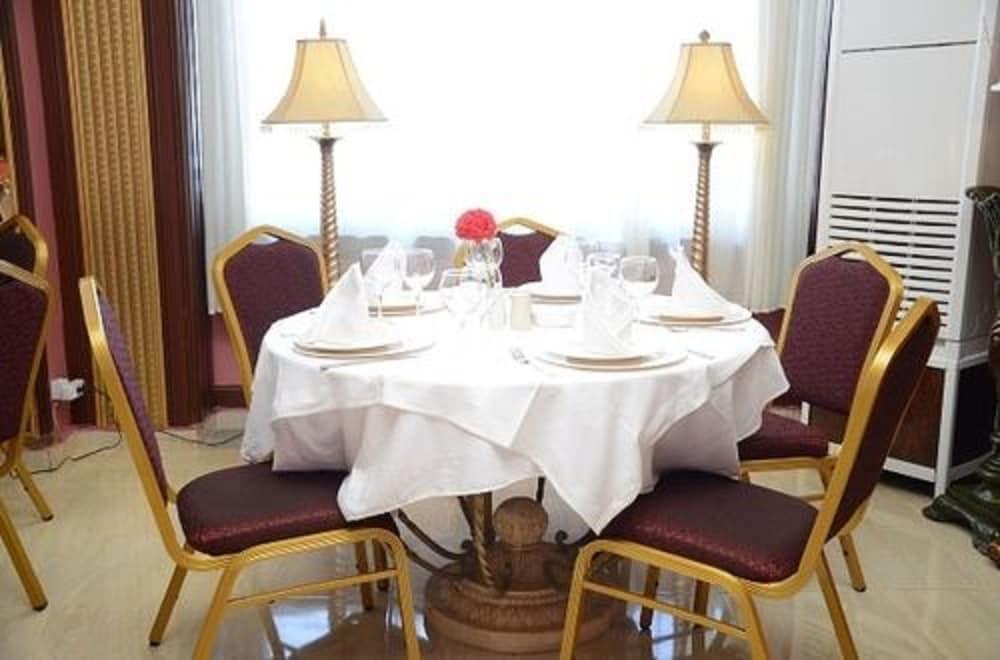 Hotel Les Ambassadeurs Oran